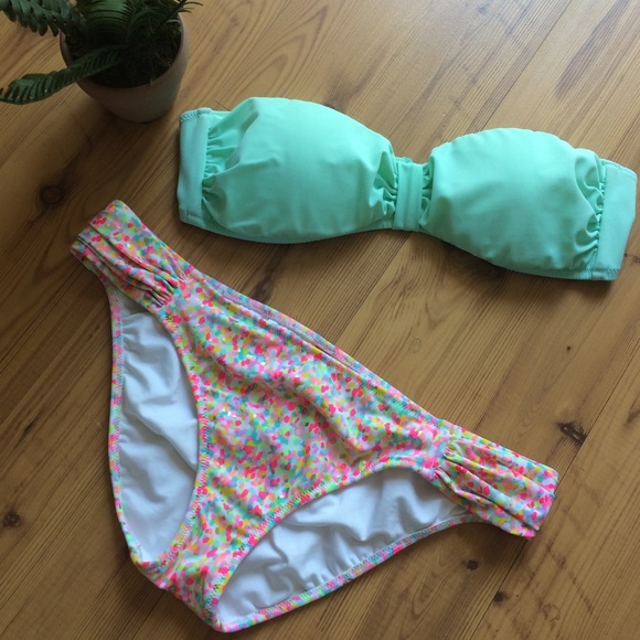 Victoria's Secret Other - Victoria’s Secret PINK Bandeau Bikini